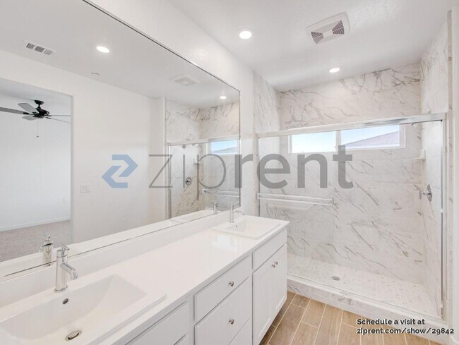 Building Photo - 7225 E Amherst Ave