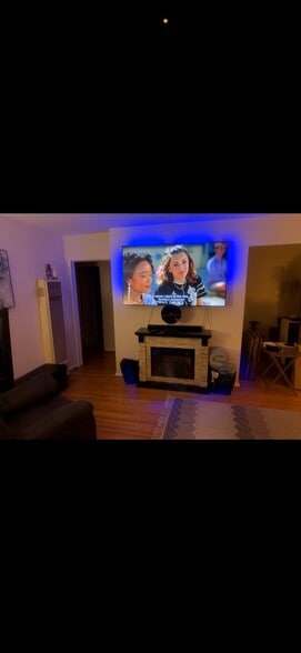 Building Photo - 4031 Tilden Ave