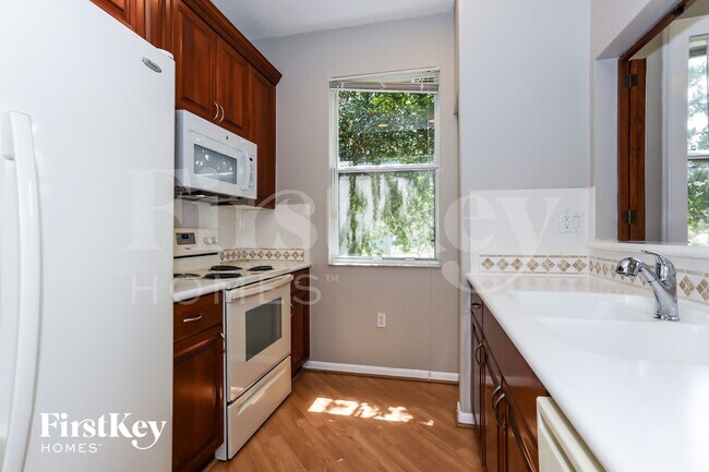 Building Photo - 11137 SW 238th Terrace