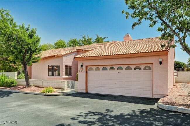 Building Photo - 618 Cervantes Dr