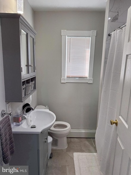 Building Photo - 400 N Massachusetts Ave