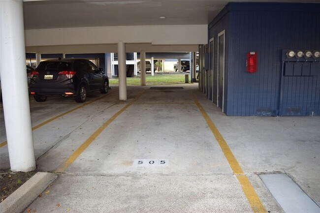 Building Photo - 18511 Egret Bay Blvd