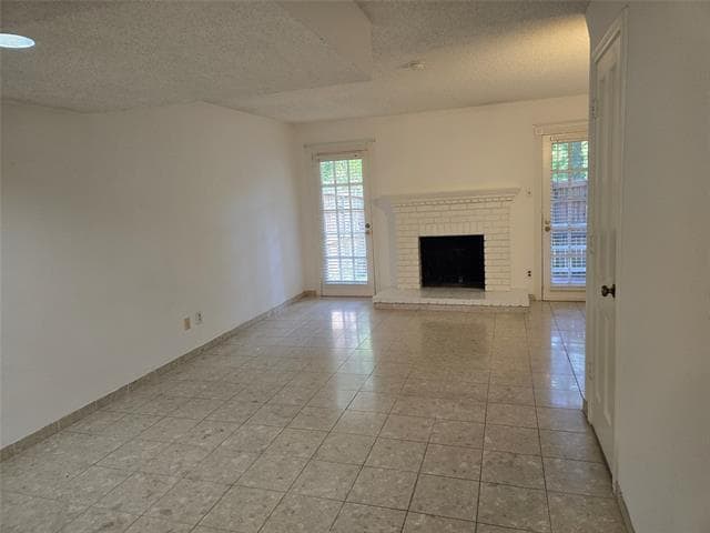 Primary Photo - 1377 Roaring Springs Rd