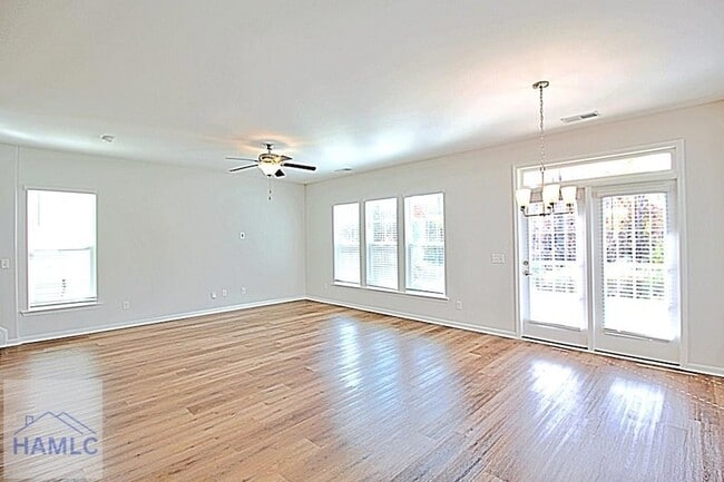 Building Photo - 232 Flagler Dr