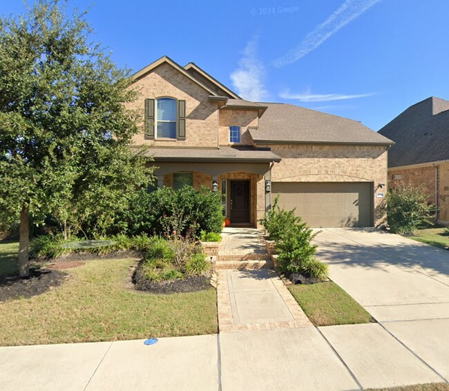 Primary Photo - 16114 Lake Amistad Pl