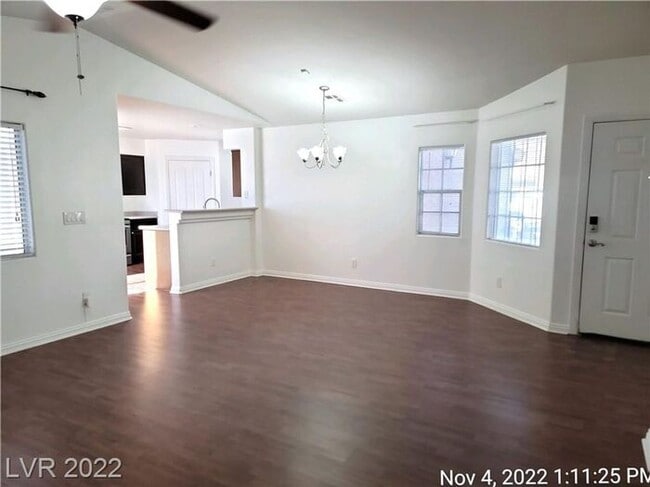 Building Photo - COMING SOON - Ready no later than Mid March