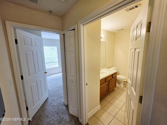 Building Photo - 9505 Armelle Way