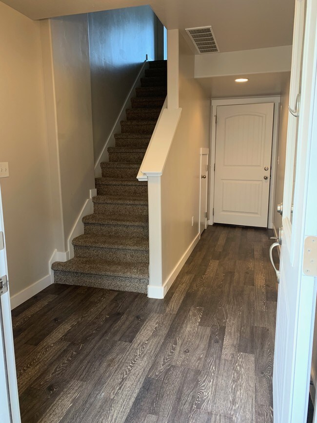Main Floor entry-way and door to garage - 3657 W Sunrise Sky Ln