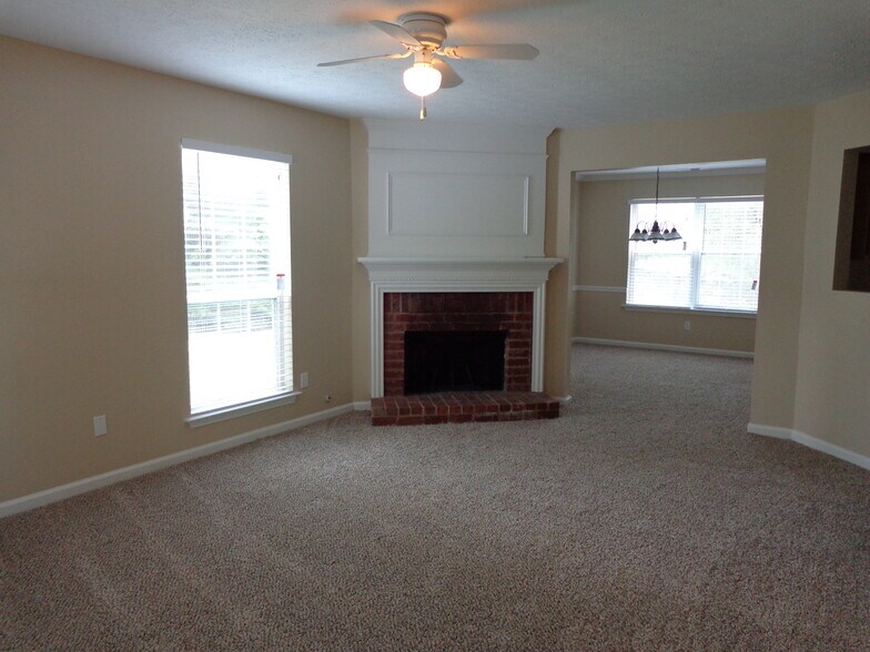 Building Photo - 1067 Winterbrook Way