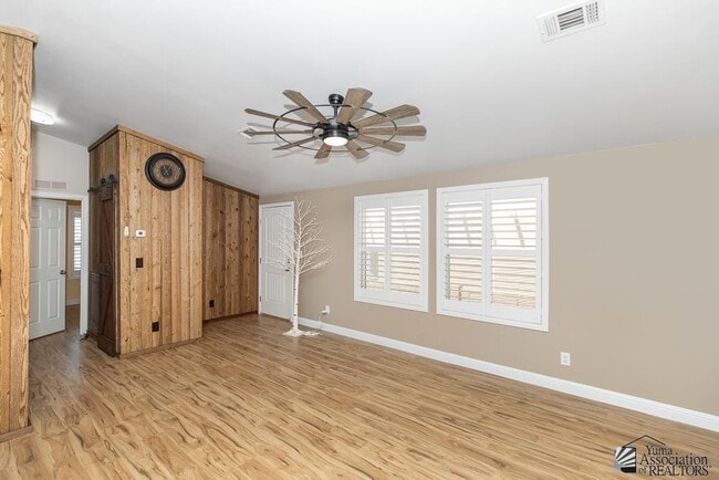 Building Photo - 5584 E 34th Pl