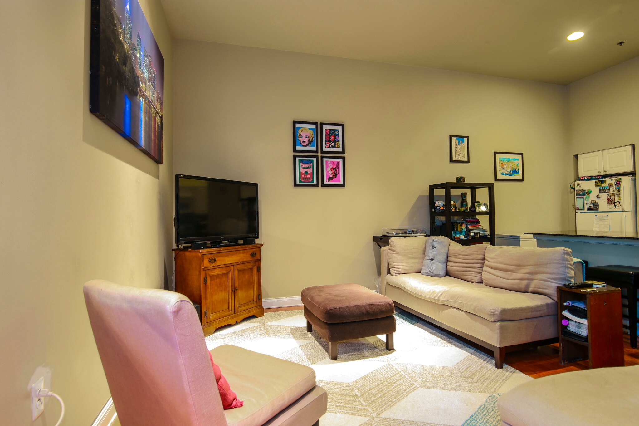 Living Area - 1011 Chestnut Street