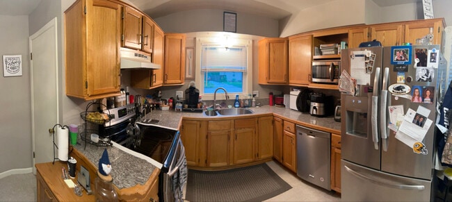 Building Photo - 712 Sylvan Terrace