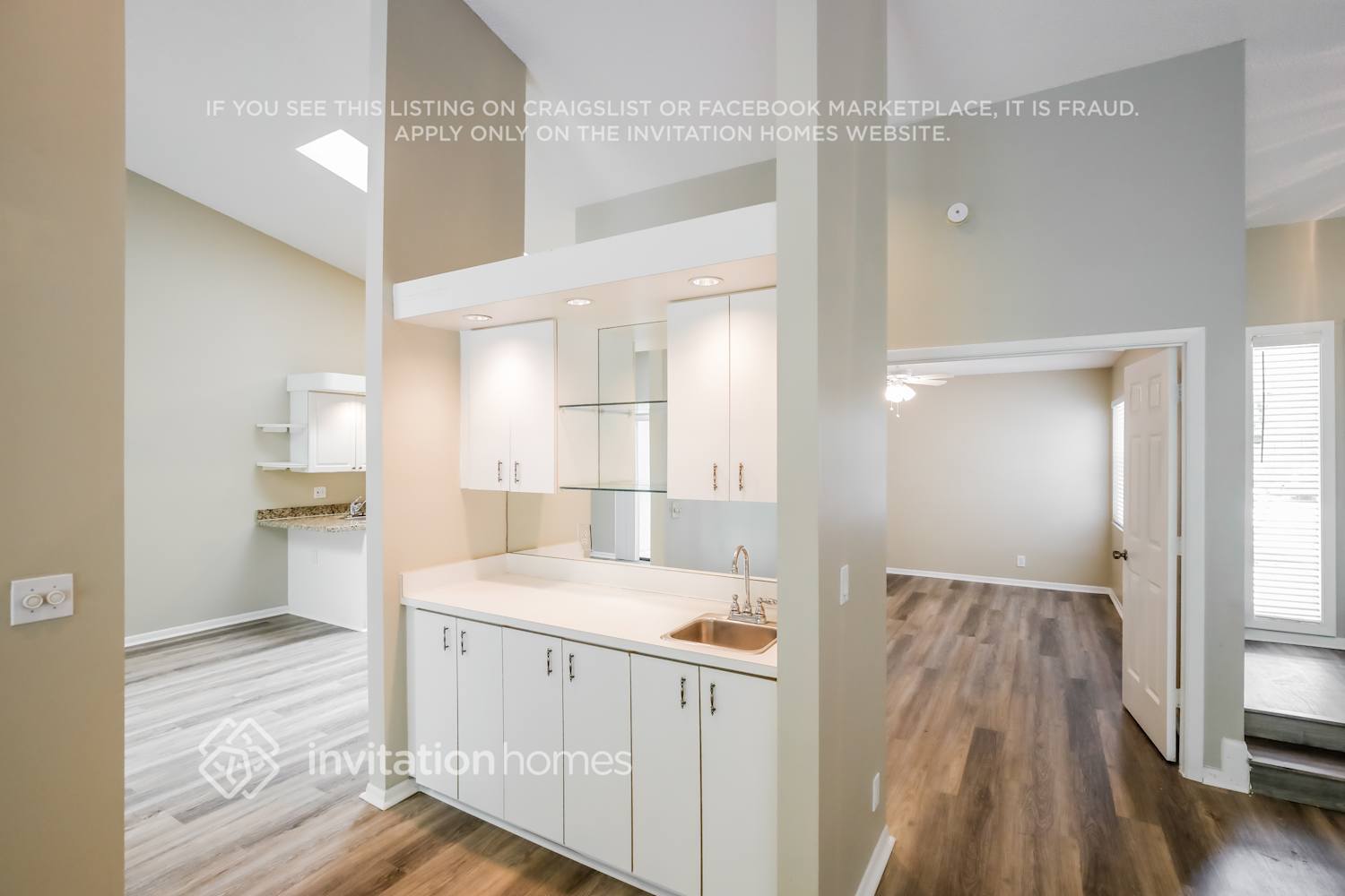 Building Photo - 8548 Eagle Run Dr