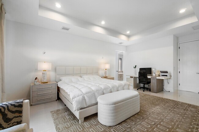 Building Photo - 17533 Sparkling River Rd