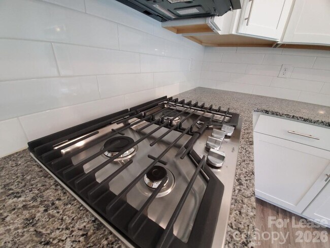 Building Photo - 3013 Lydney Cir