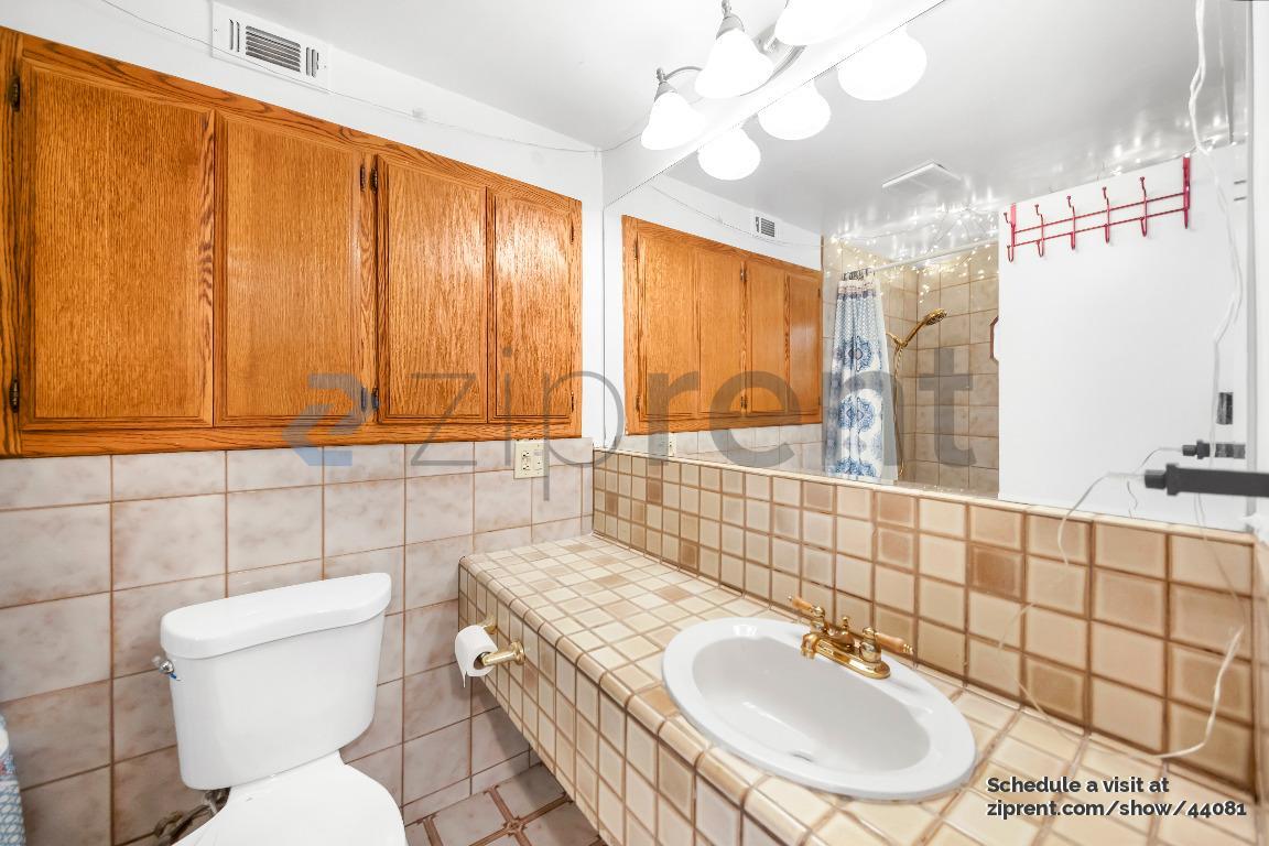 Building Photo - 129 Zermatt Dr