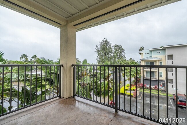 Building Photo - Ka Malanai @Kailua 3-bedroom 2-bath End Unit