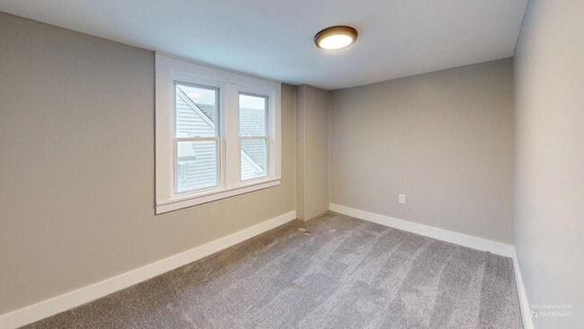 Building Photo - Old Brooklyn Area - 3 Bedrooms - Single Fa...