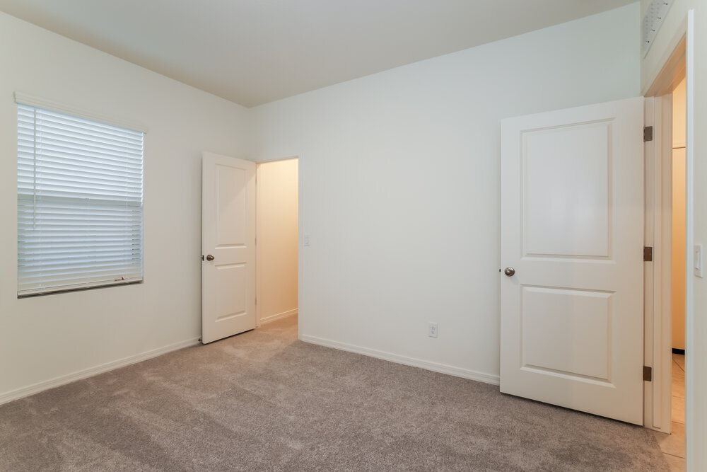 Building Photo - 3974 E Ter Ct