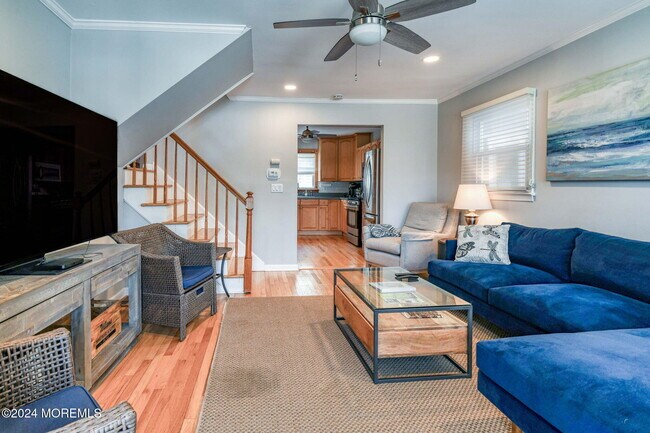 Building Photo - 6 1/2 Embury Ave