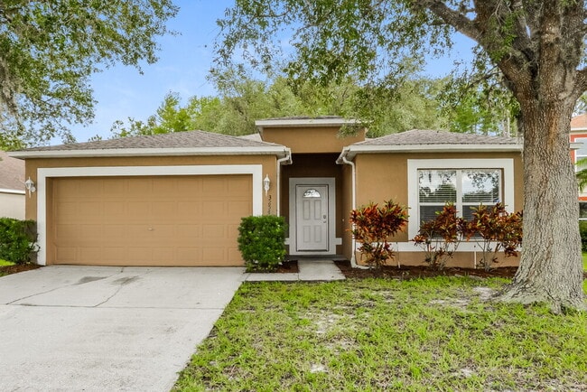 Building Photo - 3254 Erskine Dr
