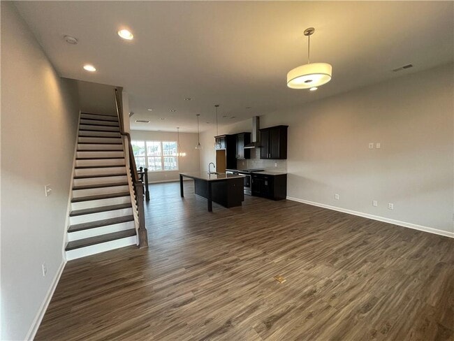 Building Photo - 6540 Cortland Walk