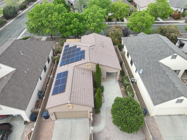 Building Photo - 3 bedroom 2 bathroom home for Rent in StoneRidge!