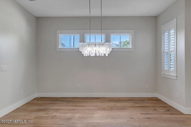 Building Photo - 94 Fairway Wood Way