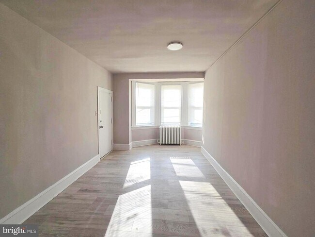 Building Photo - 5358 Woodland Ave