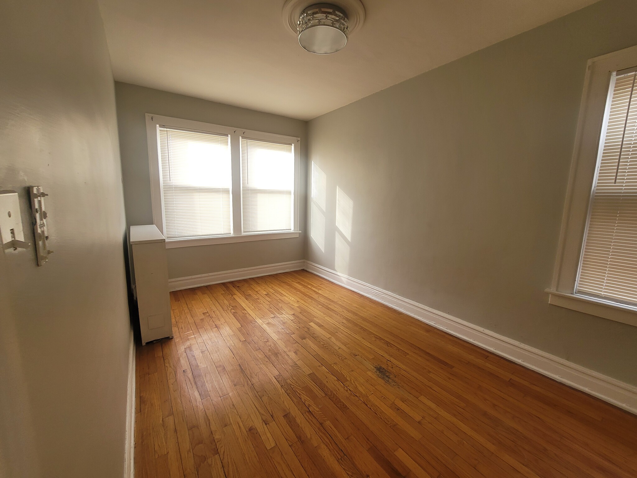 Bedroom 1 - 14115 S Dearborn St