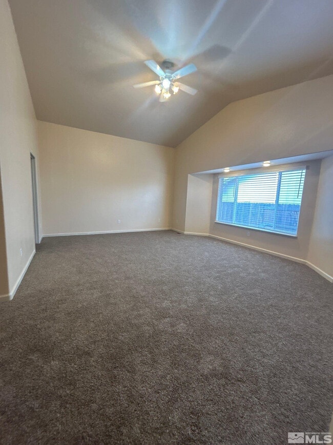 Building Photo - 455 Mallard Way