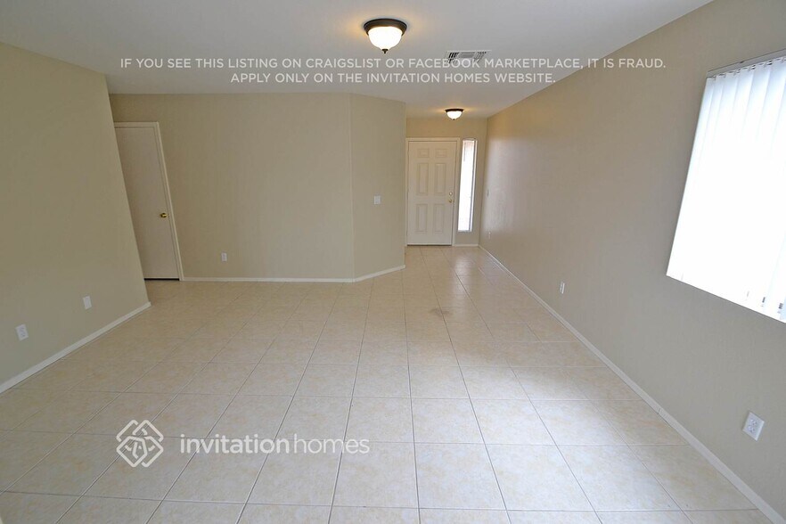 Building Photo - 6225 W Warner St