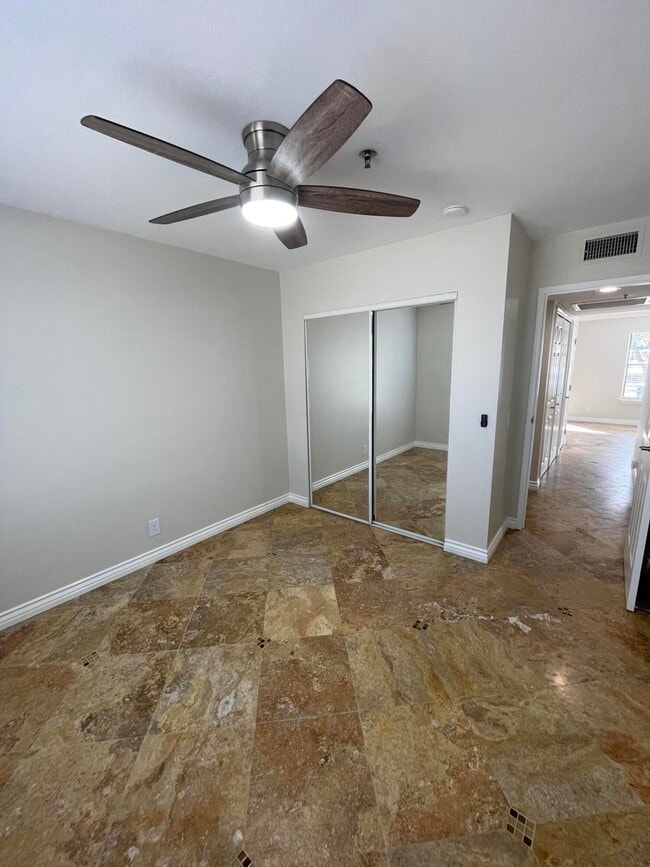 Building Photo - 43376 Cook St