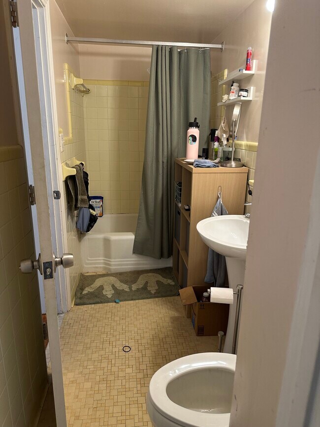 Bathroom 1 - 1536 NW 7th Ave