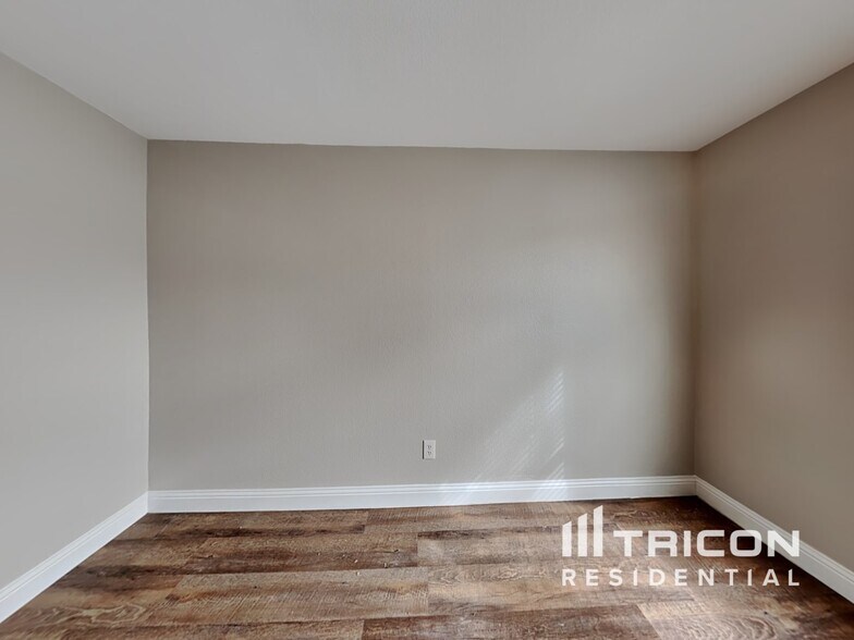 Building Photo - 1133 Single Tree Dr