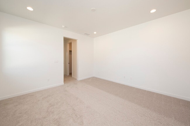 Building Photo - 2699 N Lithodora Ave