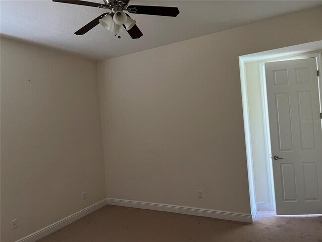 Building Photo - 6970 Scrub Jay Dr