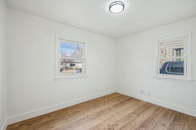 Building Photo - Remodeled house
