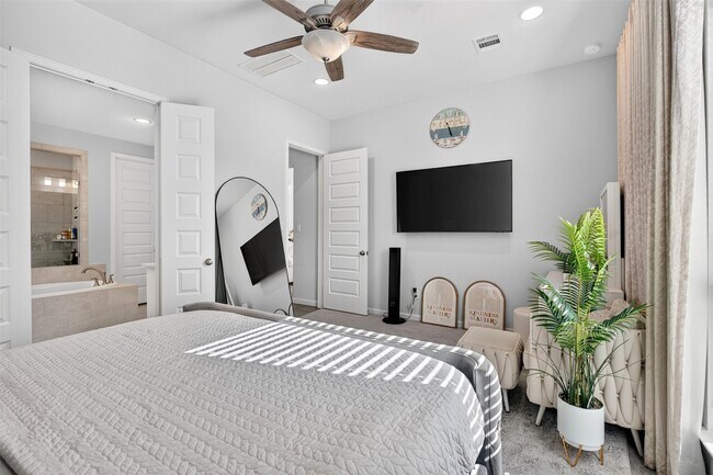 Building Photo - 2122 Alabaster Est Dr