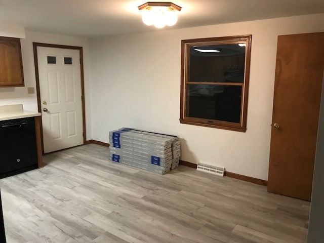 Dining Area / Side Entrance - 25 Winspear Rd