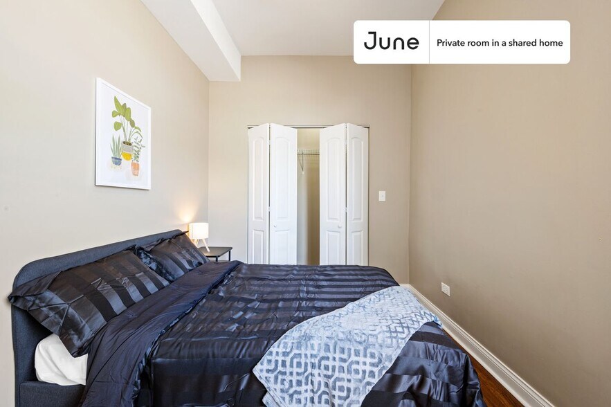Primary Photo - Room in Shared 3 bed/1 bath home