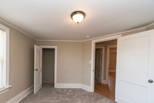 Building Photo - Charming 2-Bedroom Home in Smithfield!