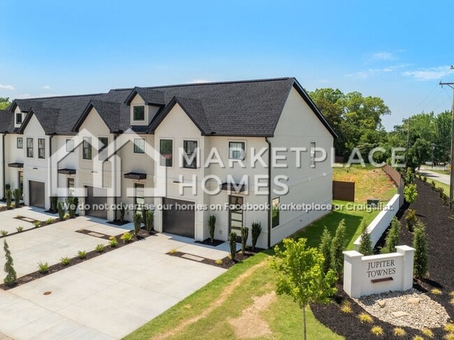 Building Photo - 105 Taverly Dr