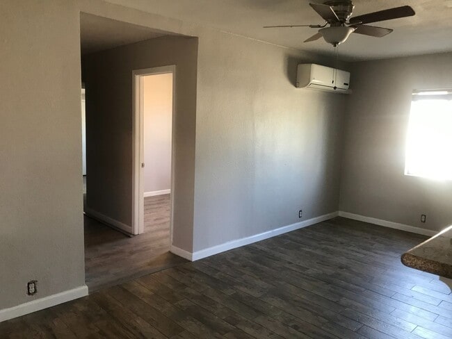 Building Photo - 14993 Yucca Ave