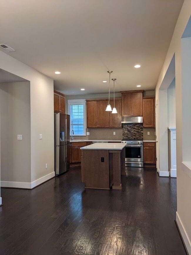 Building Photo - Timber Creek 4 Bedroom Home