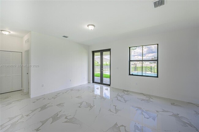 Building Photo - 32242 SW 194th Ave