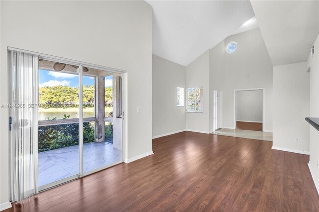 Building Photo - 801 NW 91st Terrace