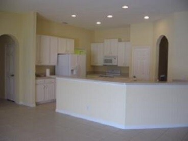 Building Photo - 2271 Grove Dr