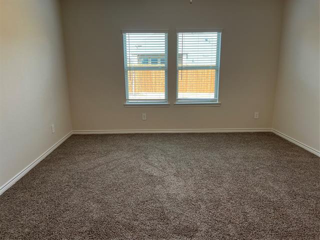 Building Photo - 10517 Breezeway Dr