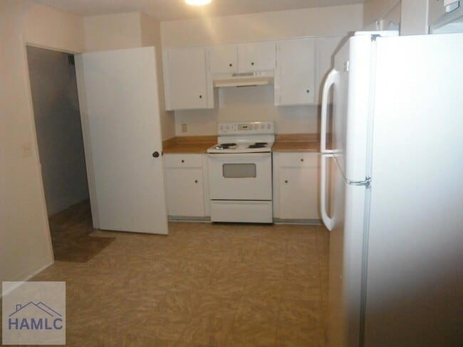 Building Photo - 707 Thornwood Way